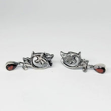 Load image into Gallery viewer, Garnet fantasy stud earrings