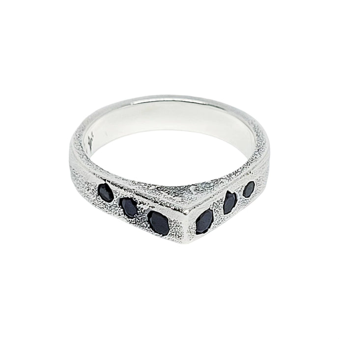 UnEarthed Facets Peak ring